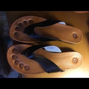 Juil Sandals